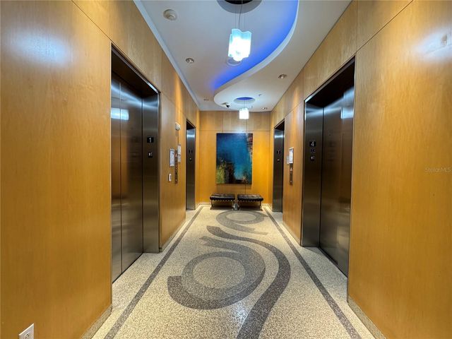 150 E ROBINSON STREET 29B, Orlando, FL 32801