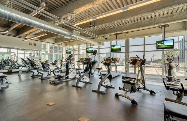 150 E ROBINSON STREET 29B, Orlando, FL 32801