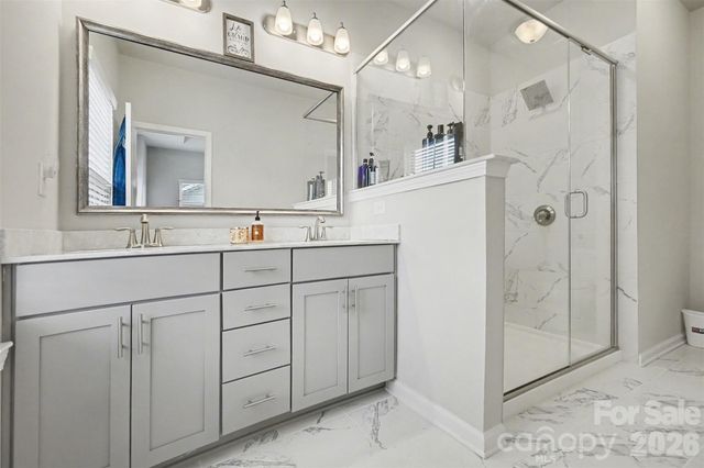 9524 Ainslie Downs Street, Charlotte, NC 28273
