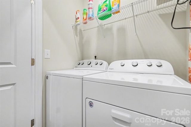 9524 Ainslie Downs Street, Charlotte, NC 28273