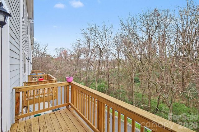 9524 Ainslie Downs Street, Charlotte, NC 28273