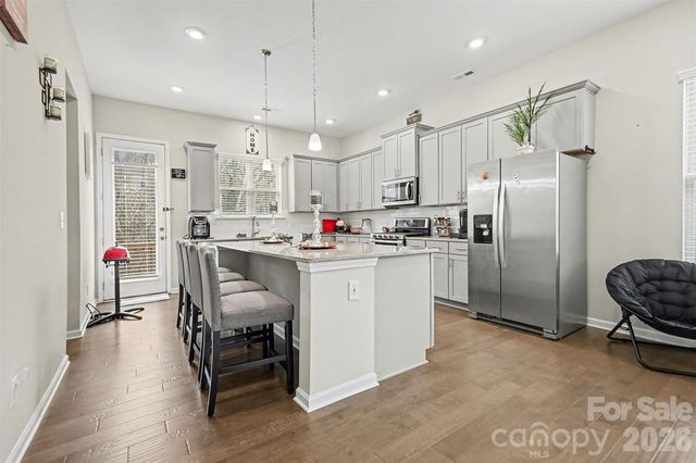9524 Ainslie Downs Street, Charlotte, NC 28273
