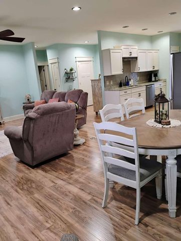 215 Cooper Drive, Brodhead, KY 40409