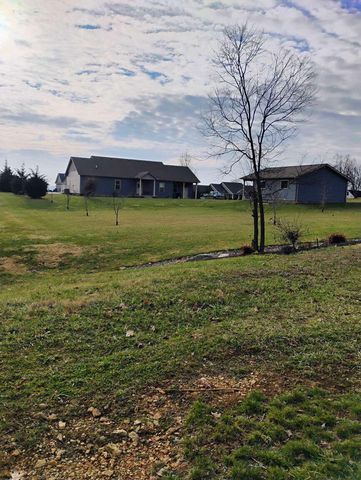 215 Cooper Drive, Brodhead, KY 40409