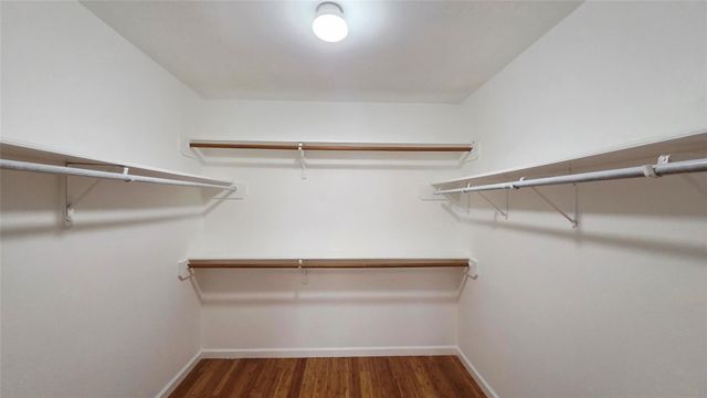 12710 Meadway Court, Houston, TX 77082