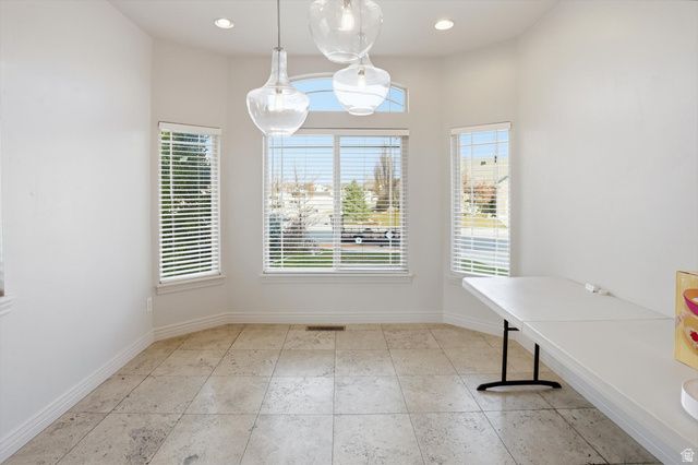 622 S WELLINGTON DR, Kaysville, UT 84037