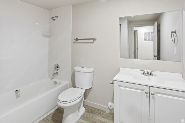 622 S WELLINGTON DR, Kaysville, UT 84037