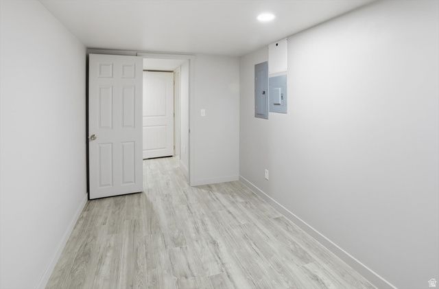 622 S WELLINGTON DR, Kaysville, UT 84037