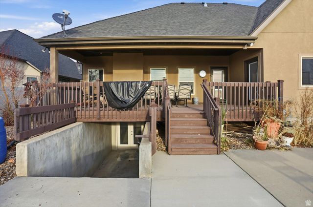 622 S WELLINGTON DR, Kaysville, UT 84037
