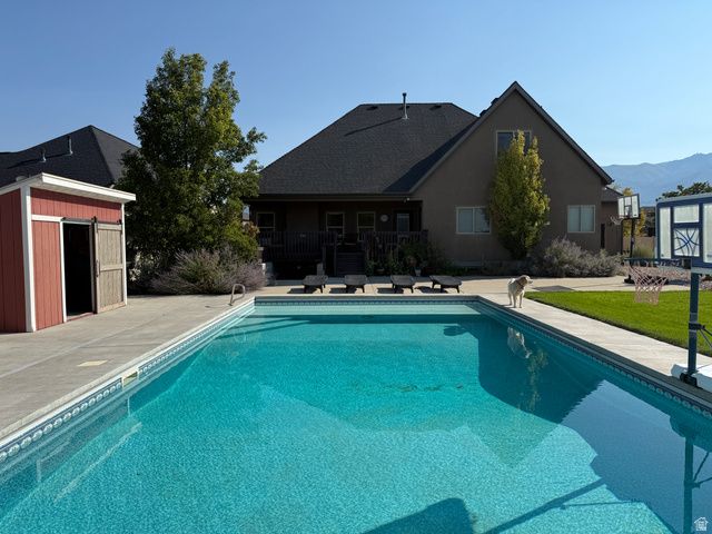 622 S WELLINGTON DR, Kaysville, UT 84037