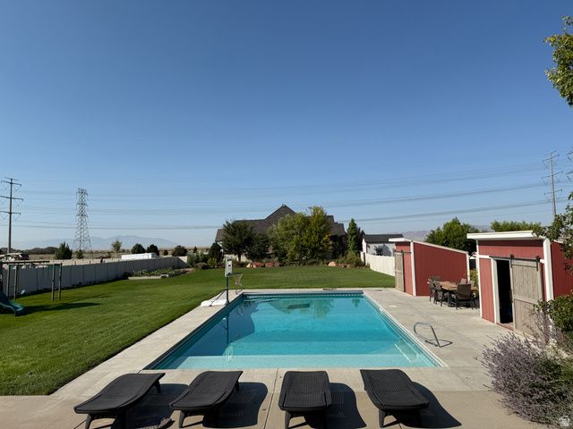 622 S WELLINGTON DR, Kaysville, UT 84037