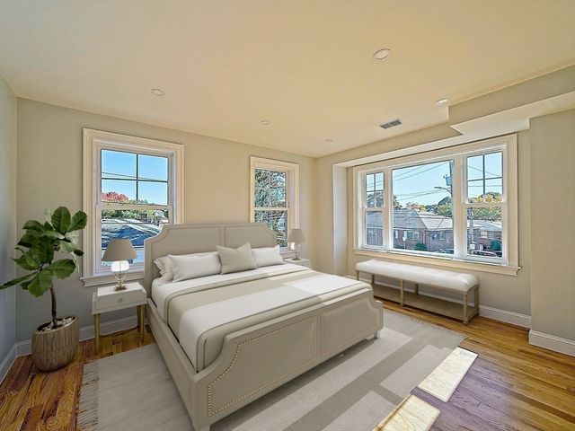 1905 River St 1905, Boston, MA 02136