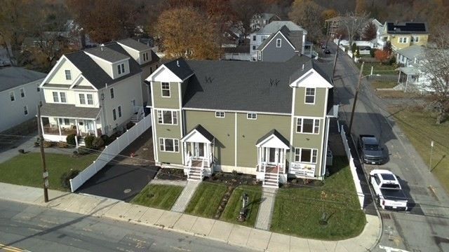 1905 River St 1905, Boston, MA 02136