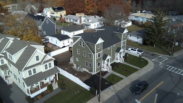 1905 River St 1905, Boston, MA 02136