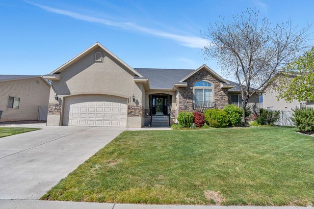 1602 W RENAISSANCE WAY, Springville, UT 84663