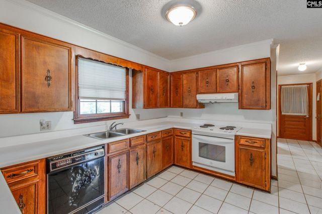 2220 Bee Ridge Road, Columbia, SC 29223