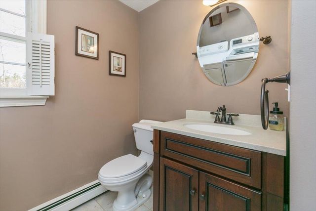 39 Norton Road, Hampton, NH 03842