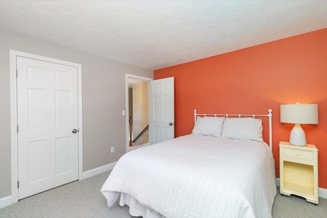 39 Norton Road, Hampton, NH 03842