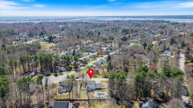 39 Norton Road, Hampton, NH 03842