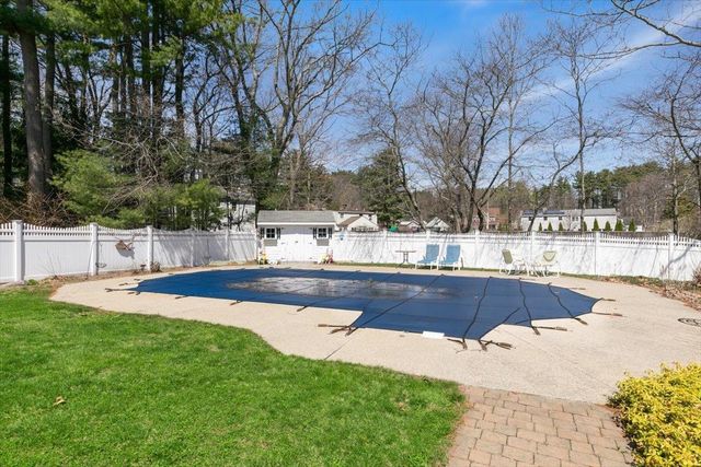 39 Norton Road, Hampton, NH 03842