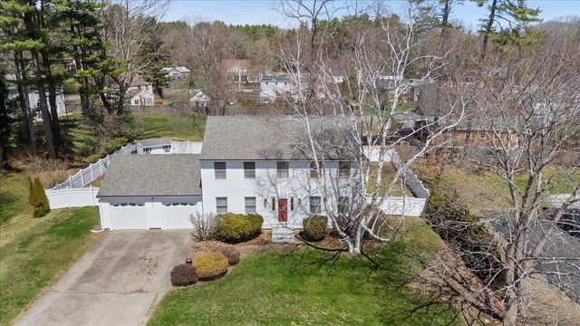 39 Norton Road, Hampton, NH 03842