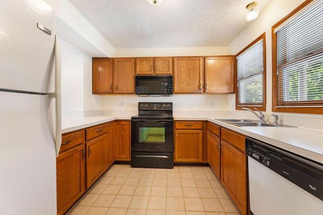 1068 Cypress Lane, 12-3, Columbus, OH 43230