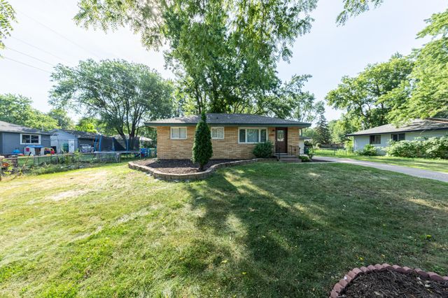 11157 Madison Street NE, Blaine, MN 55434