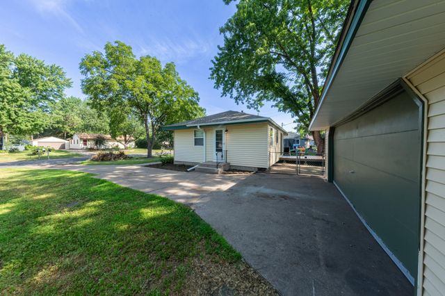 11157 Madison Street NE, Blaine, MN 55434