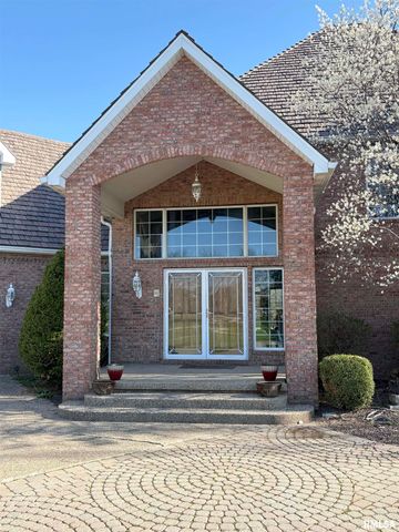 320 Eastfield Drive, East Peoria, IL 61611