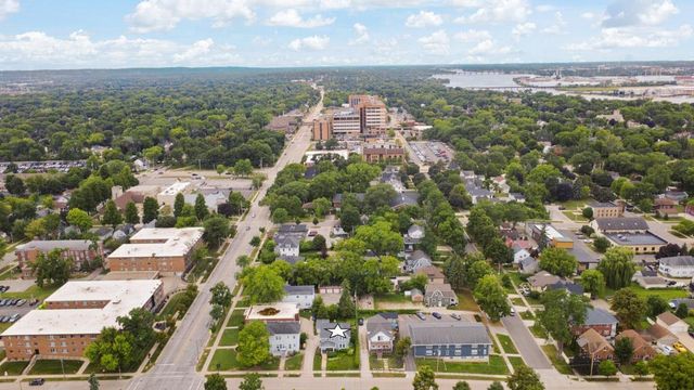 920 CROOKS STREET, Green Bay, WI 54301