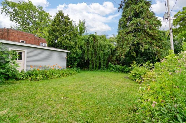 920 CROOKS STREET, Green Bay, WI 54301