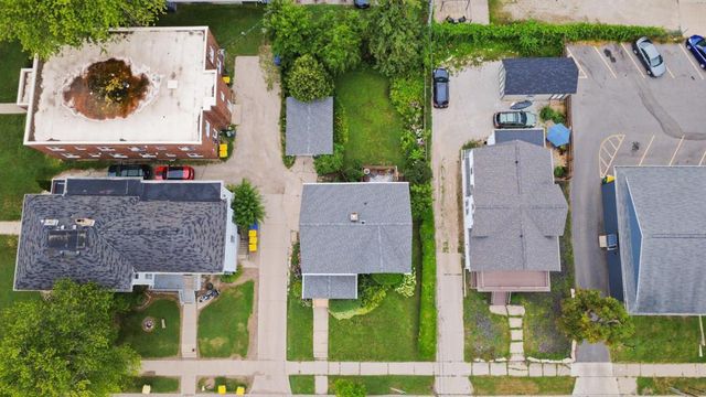 920 CROOKS STREET, Green Bay, WI 54301