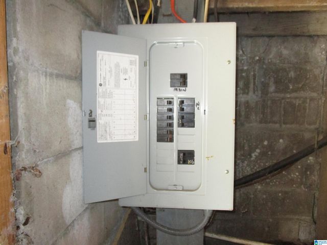 417 62ND STREET, Fairfield, AL 35064