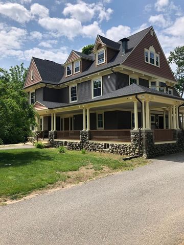 41 Arlington St 3, Brockton, MA 02301