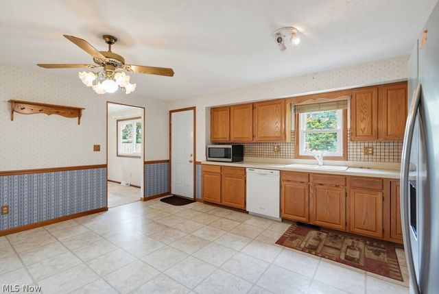 16331 Canterbury Drive, Strongsville, OH 44136