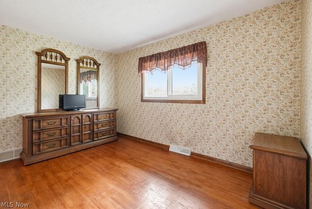 16331 Canterbury Drive, Strongsville, OH 44136