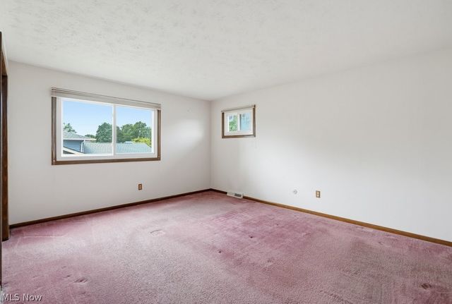 16331 Canterbury Drive, Strongsville, OH 44136