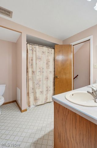 16331 Canterbury Drive, Strongsville, OH 44136
