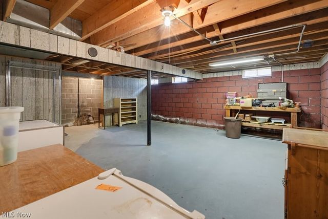 16331 Canterbury Drive, Strongsville, OH 44136