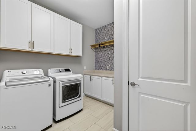 19649 Utopia LN, Estero, FL 33928