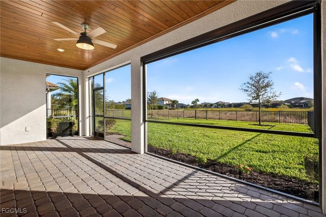 19649 Utopia LN, Estero, FL 33928