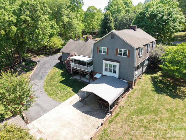204 Brentwood Drive, Maiden, NC 28650