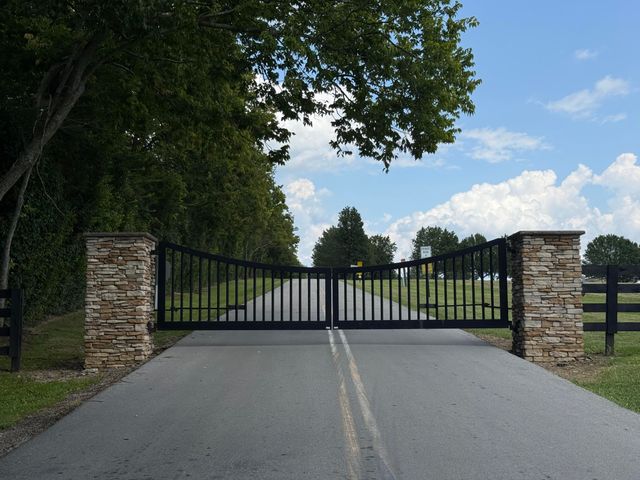 272 Mallard Cove, Harrodsburg, KY 40330