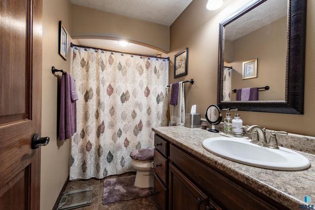 7816 W Kelsey Cir Circle, Sioux Falls, SD 57106