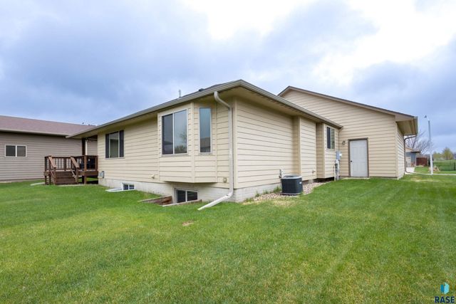 7816 W Kelsey Cir Circle, Sioux Falls, SD 57106