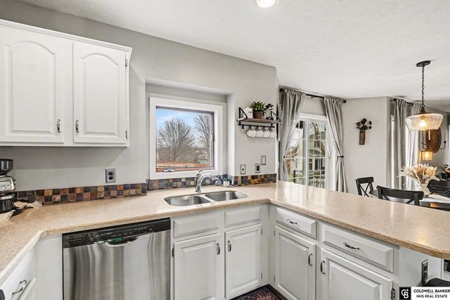 4212 Longview Street, Bellevue, NE 68123