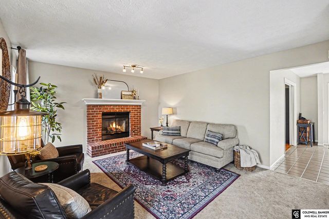 4212 Longview Street, Bellevue, NE 68123