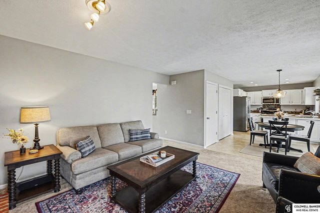 4212 Longview Street, Bellevue, NE 68123