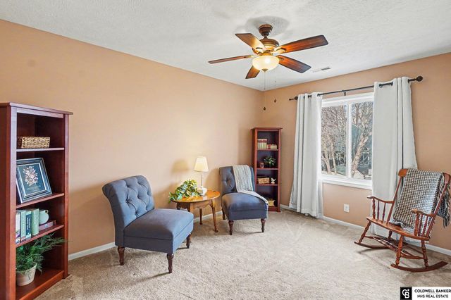 4212 Longview Street, Bellevue, NE 68123