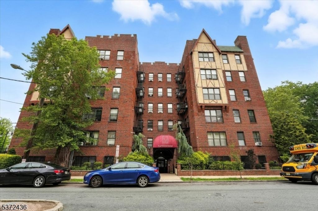 5 Pomona Ave 3C, Newark City, NJ 07112